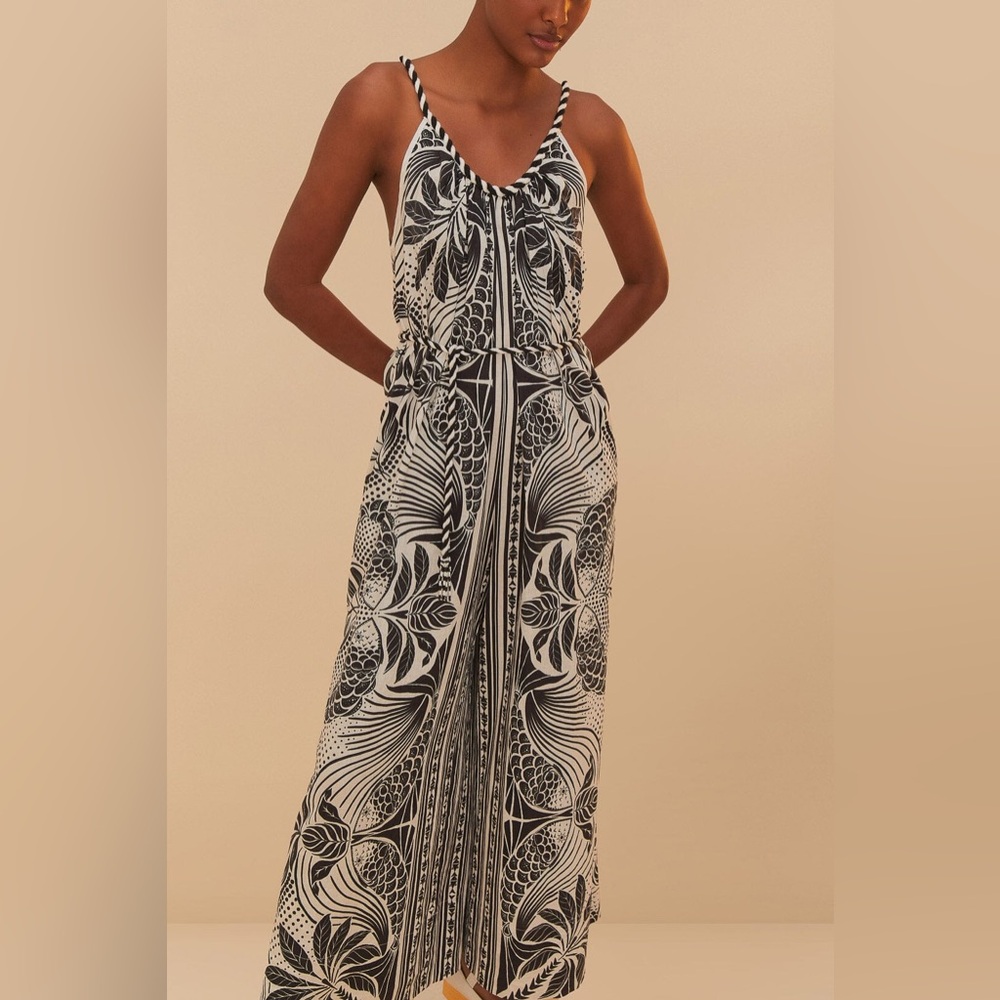 Farm Rio: Off-White Monochrome Elegance Scarf Lenzing™ Euroflax Jumpsuit